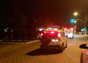 Mulher de 25 anos é morta com três tiros no pescoço