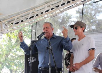 Eloi Mariano Rocha é reeleito no município de Tijucas