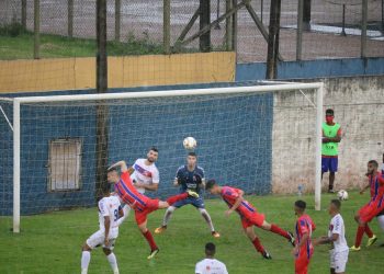 Atlético Batistense e Carlos Renaux empatam na abertura da Série C