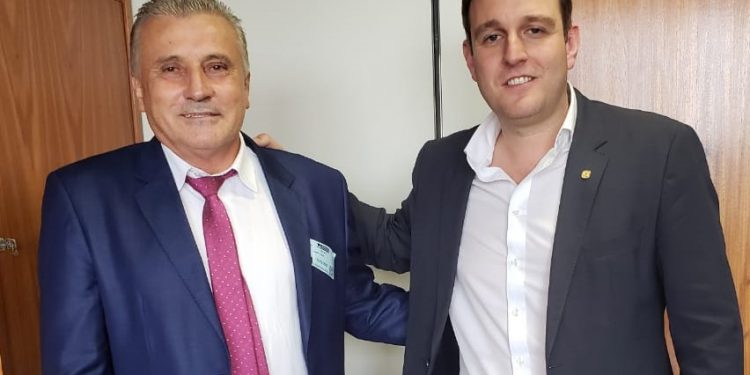 Em viagem a Brasília, Déio do Gás anuncia R$ 400 mil em recursos