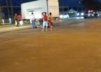 Acidente na SC-410 deixa uma jovem de 20 anos ferida