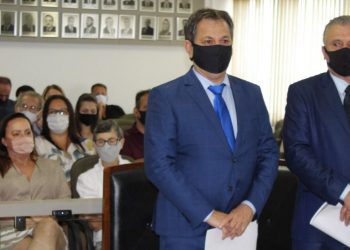 Pedroca toma posse em São João Batista