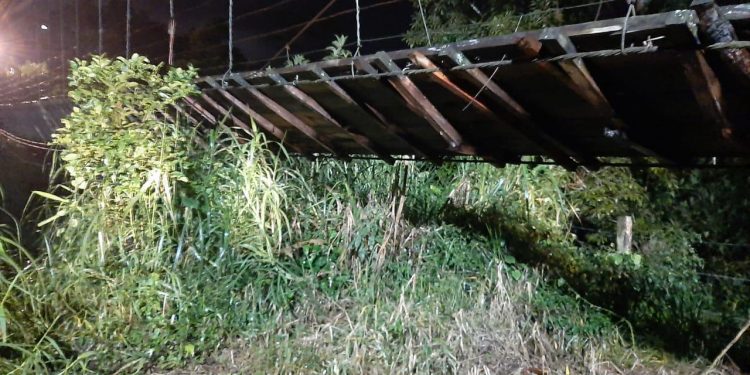 São João Batista: Ponte pênsil na Tajuba 1 é interditada