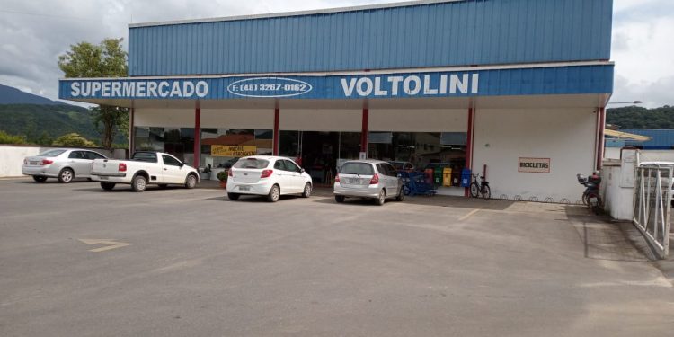 Macris vai inaugurar mais uma unidade de atacarejo