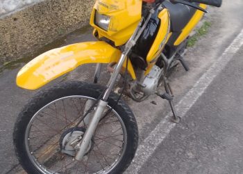 Casal fica ferido em acidente no Centro de São João Batista