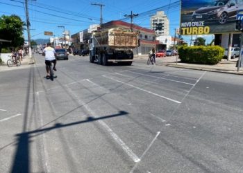 Após ser revitalizada, começa sinalização da avenida