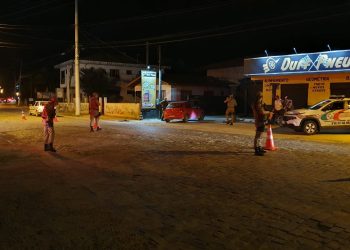 Veículos são removidos na Operação Choque de Ordem