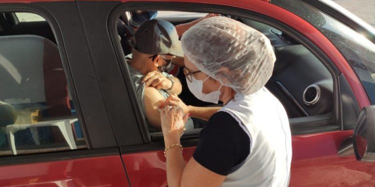 Vacinação para idosos com 73 anos ou mais continua em São João Batista