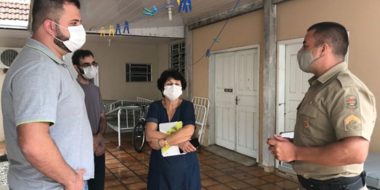 Tubos de oxigênio são furtados do Hospital de Nova Trento