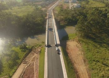 Prefeitura estuda acabar com ‘mão-única’ na Geral da Ribanceira