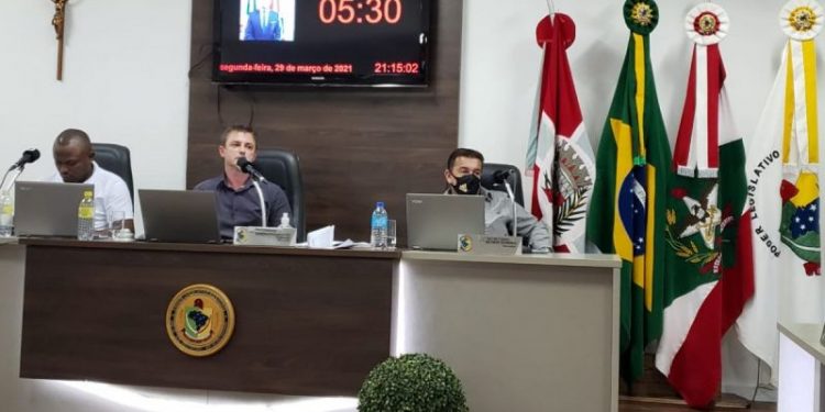 Presidente do Legislativo faz balanço dos cem primeiros dias no Poder Legislativo