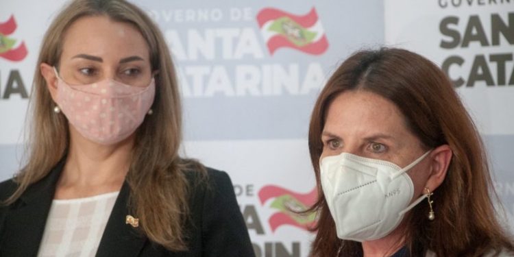 Governadora descarta lockdown e proibições em SC