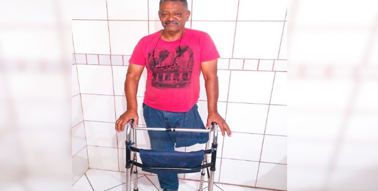 Morador da região precisa de ajuda após perder perna e pé