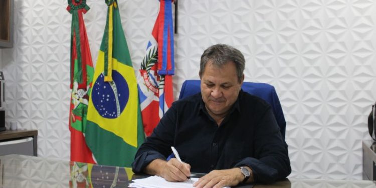 SJB pagará primeira parcela do 13º dos servidores no dia 1º de junho