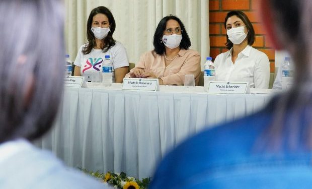 Michelle Bolsonaro visita Saudades para fortalecer ações de enfrentamento à violência