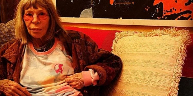 Rita Lee é diagnosticada com tumor no pulmão