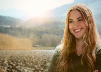 Terceira temporada de Virgin River estreia no próximo mês na Netflix