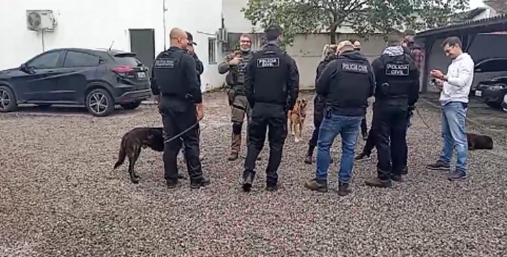 Polícia Civil realiza operação de combate ao tráfico de drogas na região