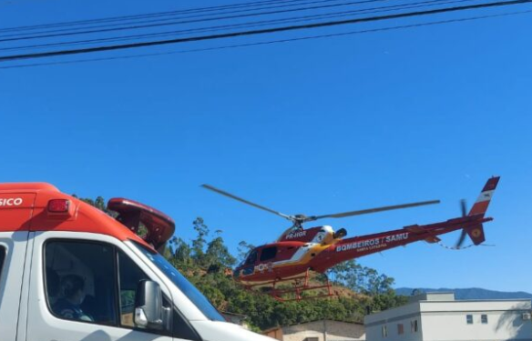 Homem é resgatado após se afogar com próprio vômito