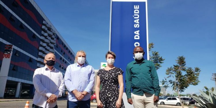 Em busca de recursos, comitiva apresenta demandas de SJB em Brasília