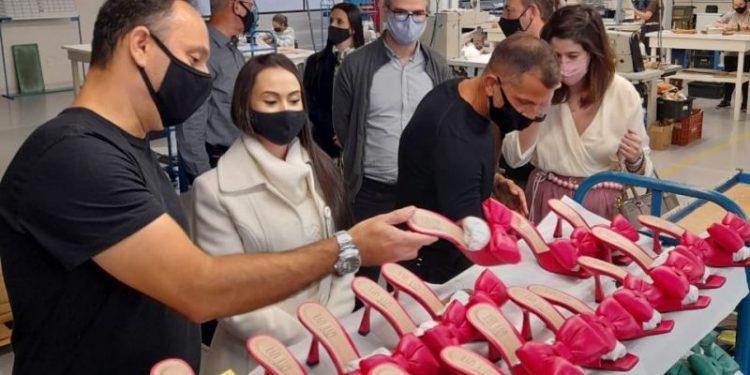 São João Batista recebe visita do CEO da Arezzo&Co