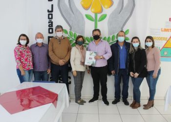 Prefeitura de São João Batista celebra convênio com CARE e amplia com APAE