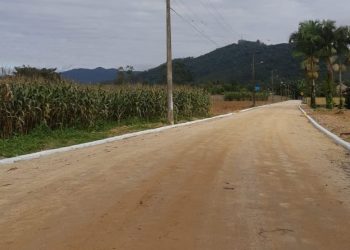 Pavimentação de trecho da Estrada Geral do Canudos é concluída