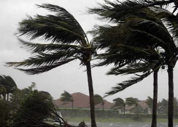 Defesa Civil de SC emite alerta para presença do ciclone Raoni