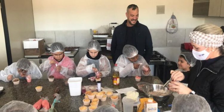 Cras encerra 1ª Colônia de Férias com muita diversão