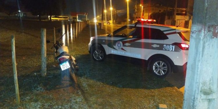Polícia Militar recupera motocicleta furtada em Tijucas