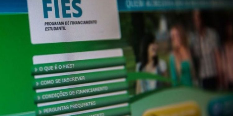 Inscrições para o Fies terminam nesta sexta-feira