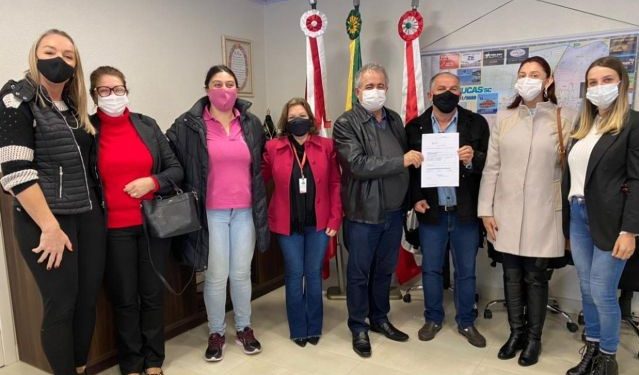 Grupo de mães de autistas de Tijucas ganha terreno para construção de futura associação