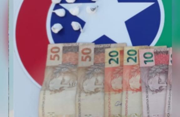 Motociclista é preso com cocaína em Nova Trento