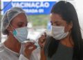 Um em cada quatro catarinenses já completou o esquema vacinal