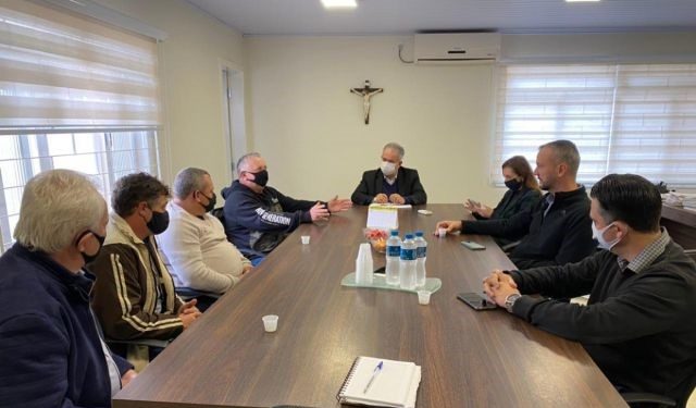 Tijucas e Canelinha são contra instalação de aterro sanitário