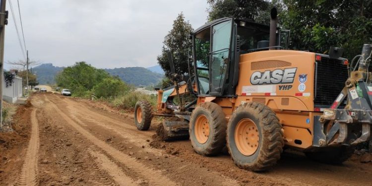 Rua Hamilton Nascimento receberá pavimentação com lajotas