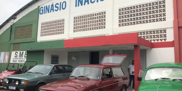 Nova Trento sedia primeiro encontro de Carros Antigos e Rebaixados