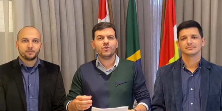 Gustavo, Mário e Elisandro lançam projeto “Vereador no Bairro”