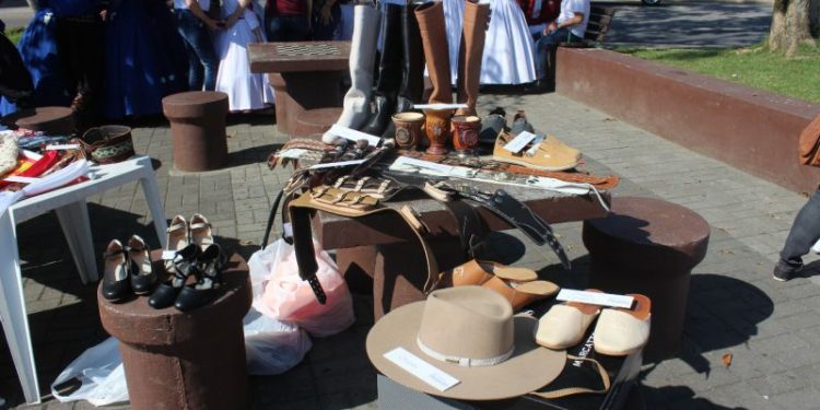 Feira de Artesanato celebra Semana Farroupilha neste sábado