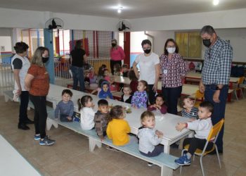 Creches municipais de São João Batista retomam atendimento em turno integral