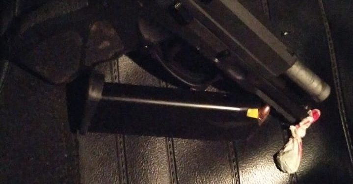 Armado e bêbado, motorista é preso após efetuar disparo na SC-410