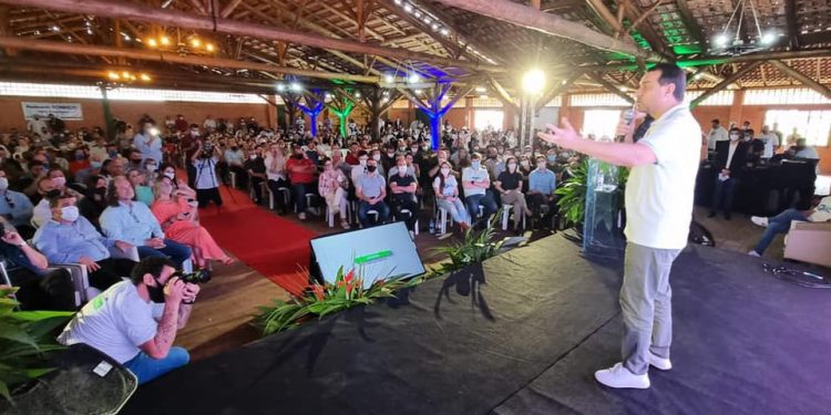 Em Canelinha, Governador anuncia mais de R$ 12 milhões em investimentos