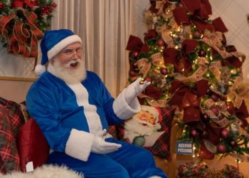 Havan inaugura Casa do Papai Noel em Brusque