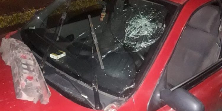 Carro usado em furto em São João Batista é identificado em acidente. Motorista foi preso