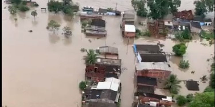 Empresa arrecada doações para atingidos por chuvas na Bahia
