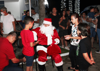 Papai Noel estará todos os dias na Praça da Prefeitura, em São João Batista
