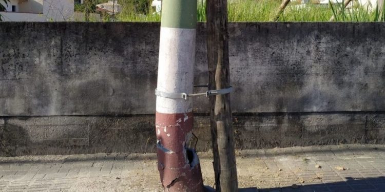 Prefeito Tiago notifica Celesc para troca de poste no bairro Besenello