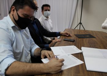 Antônio Carlos Machado Júnior assume interinamente o comando da Prefeitura de Canelinha