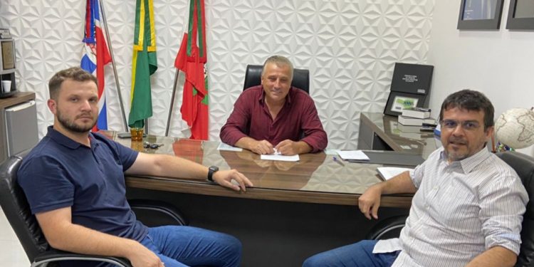 Vereadores pedem medidas urgentes para abastecimento de água