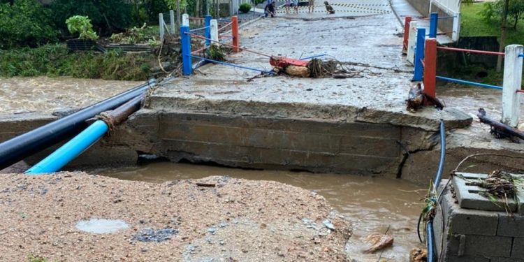 Defesa Civil de São João Batista interdita ponte de acesso à Cascata do Fernandes